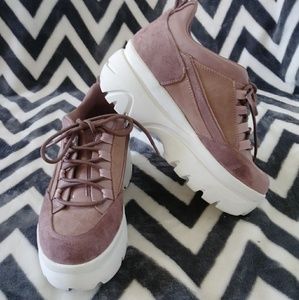 bounce platform sneaker